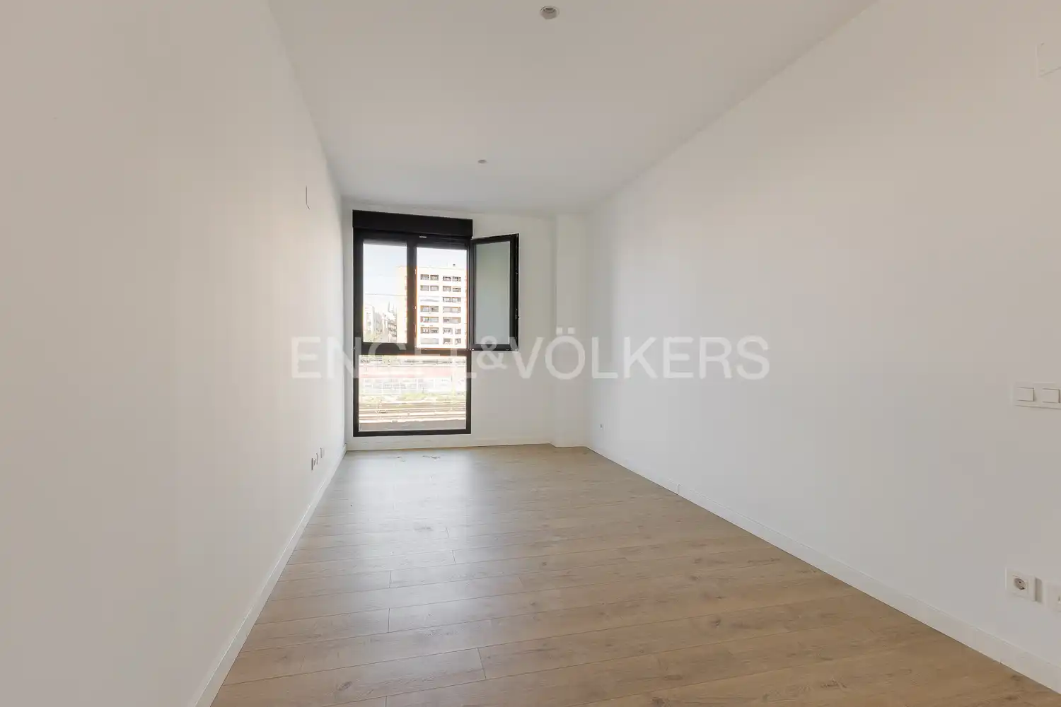 Habitación de Piso de alquiler en Valencia con Aire acondicionado, Calefacción y Parquet