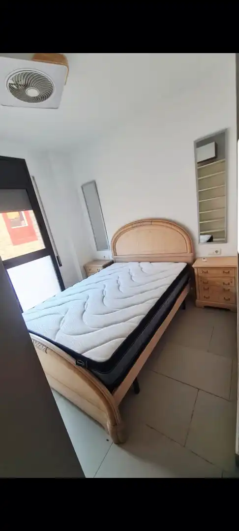 Habitación de Planta baja en venta en Santa Perpètua de Mogoda con Aire acondicionado, Terraza y Amueblado
