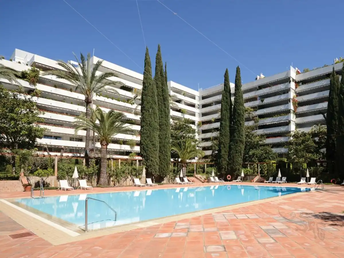 Apartament amb piscina en venda a Marbella Centro