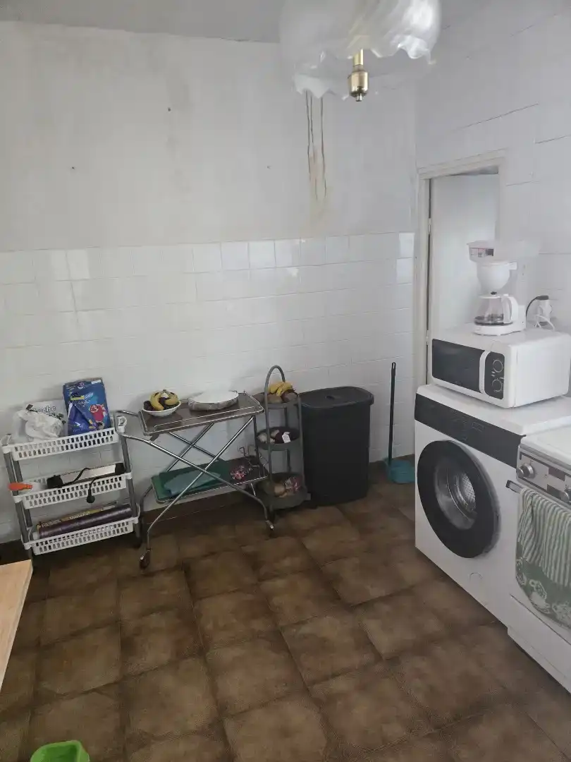Cuina de Casa adosada en venda en Vega de Ruiponce amb Jardí privat, Traster i Moblat