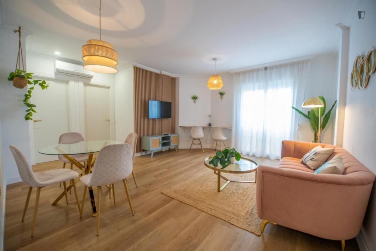 Sala d'estar de Apartament de lloguer en Málaga Capital amb Moblat, Forn i Internet