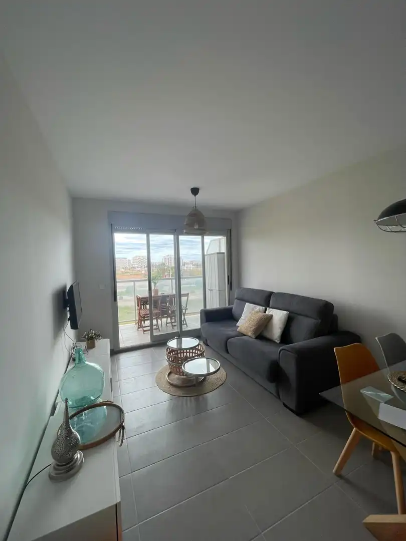 Sala de estar de Piso de alquiler en Moncofa con Jardín privado, Terraza y Amueblado