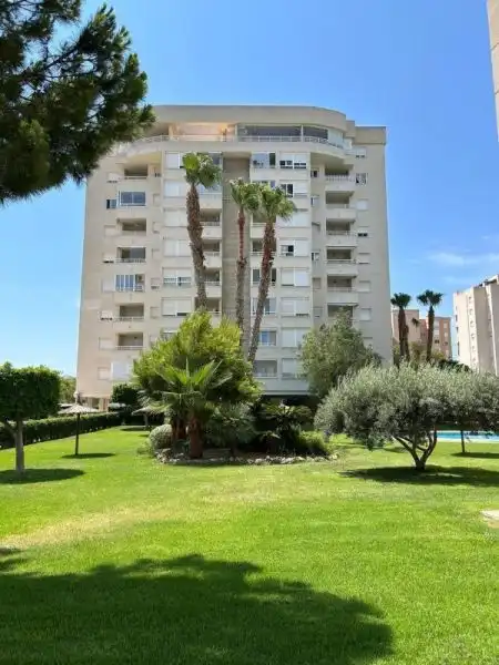 Apartamento con piscina en venta en Playa de San Juan - El Cabo de las Huertas, imagen 2