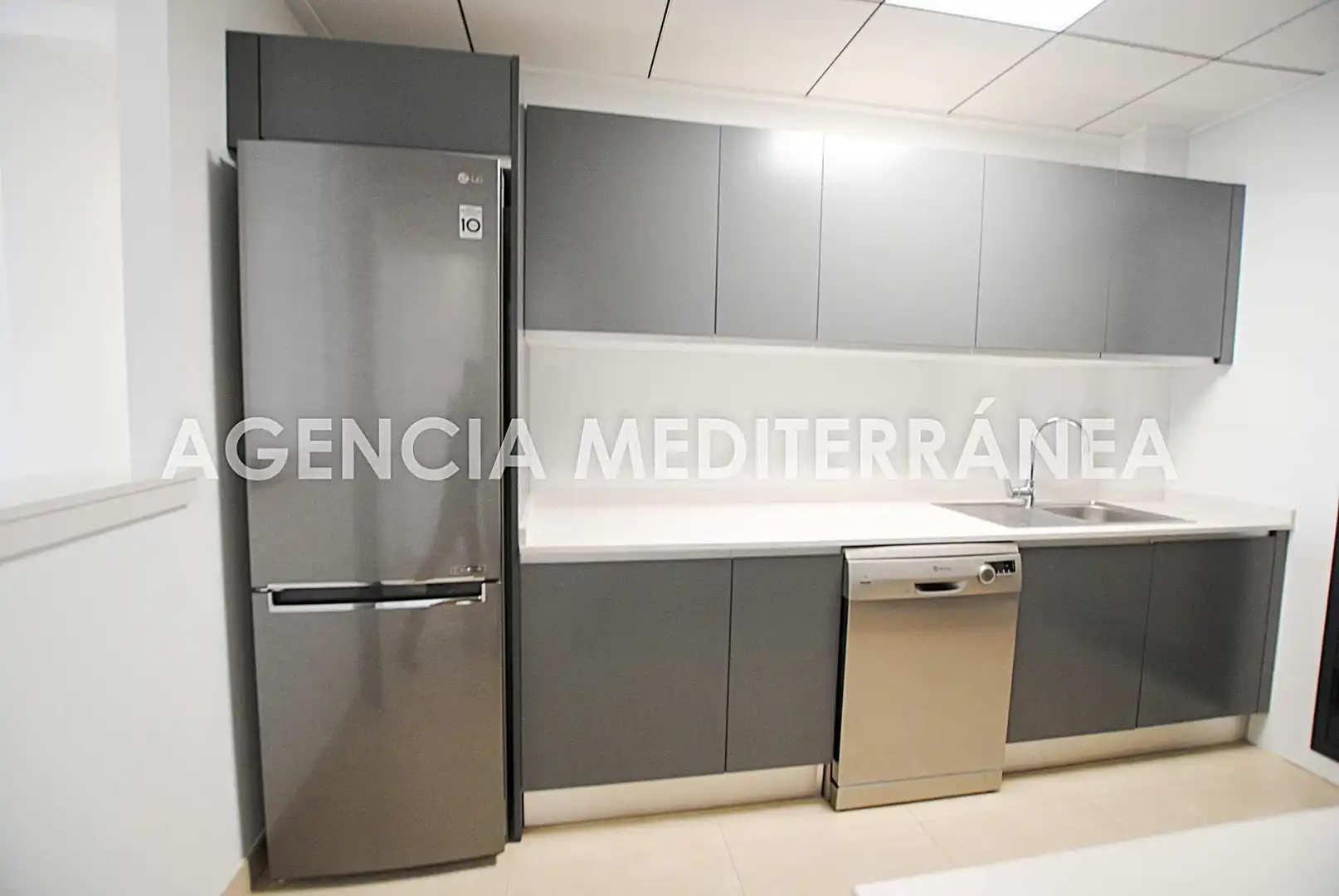 Appartement compact avec piscine à vendre à Las Marinas / Les Marines, imagen 16