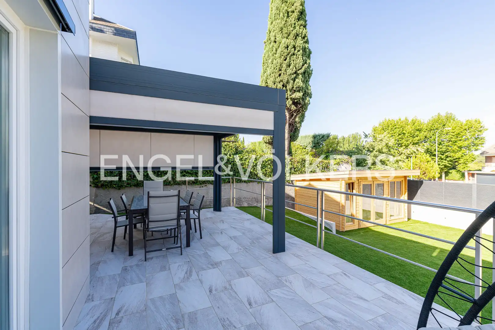 Terrassa de Casa o xalet en venda en Pozuelo de Alarcón amb Aire condicionat, Calefacció i Jardí privat
