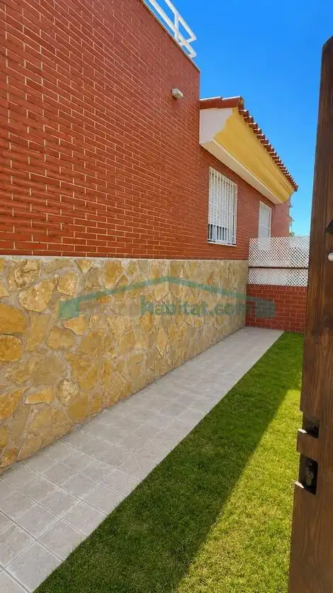 Vista exterior de Casa o xalet en venda en Alfara de la Baronia, Valencia