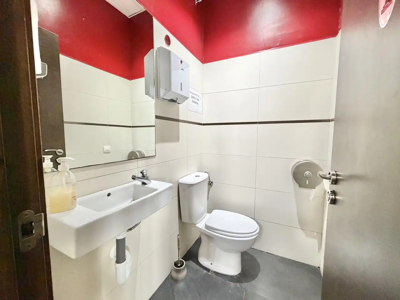 Local commercial à vendre à Calle Fuero de Avilés, imagen 10