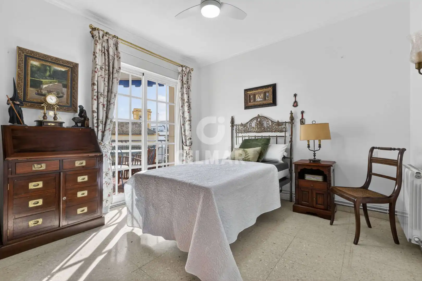 Habitación de Piso en venta en Sevilla con Calefacción y Balcón