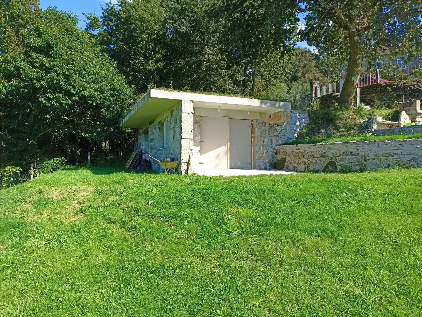 Vista exterior de Terreno en venta en Cerdedo