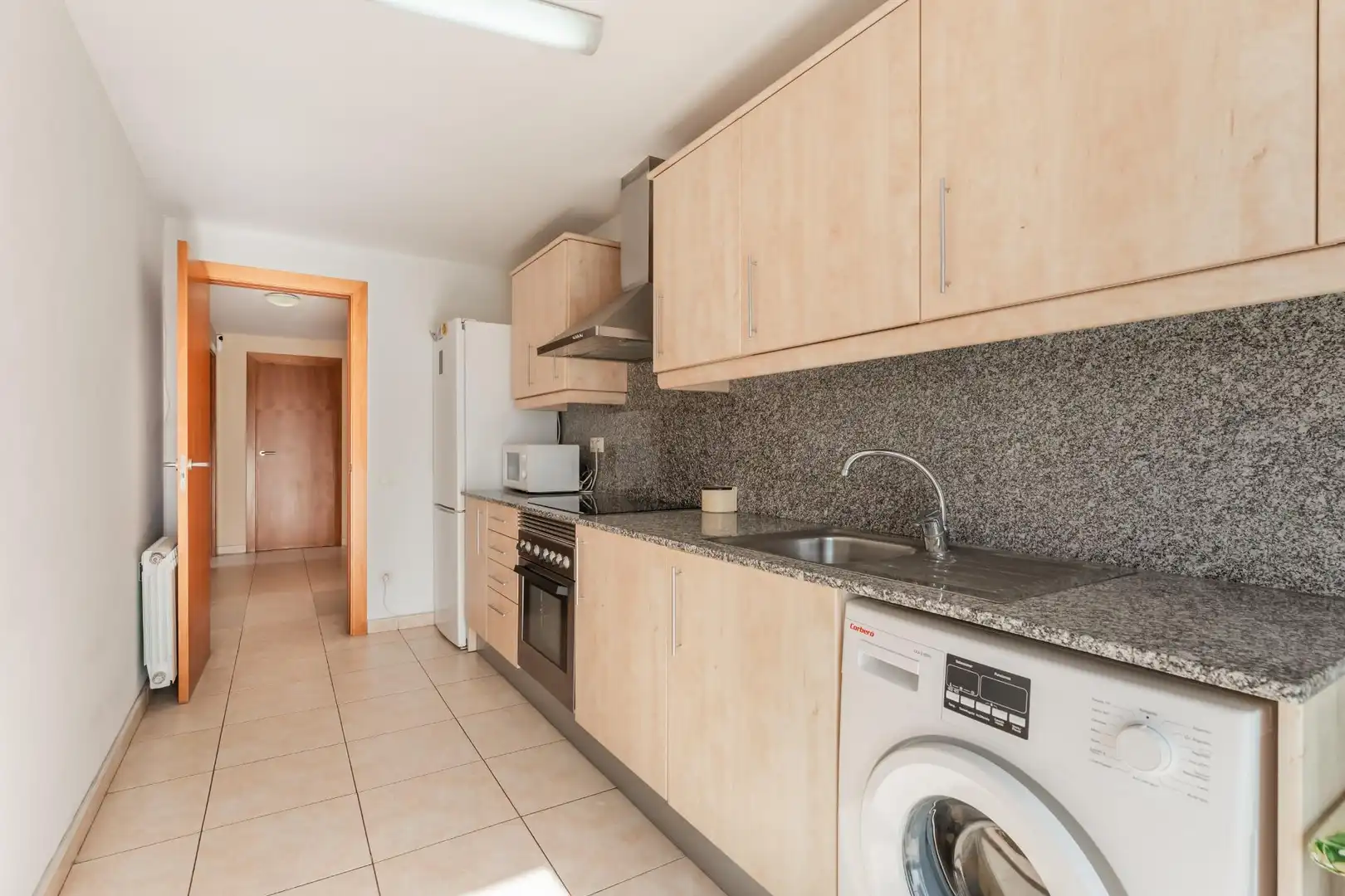 Cuina de Dúplex en venda en Martorelles, Barcelona