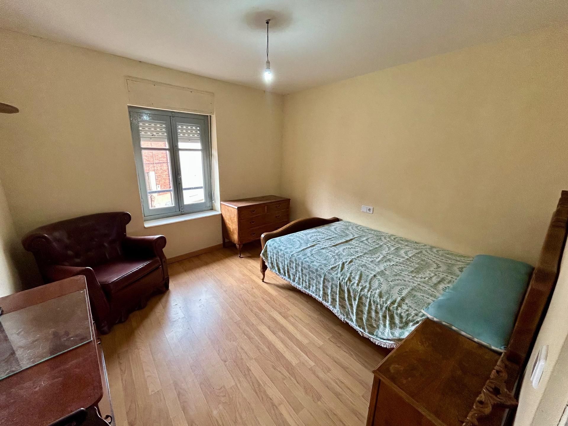 Dormitori de Casa o xalet en venda en Toral de los Guzmanes amb Calefacció