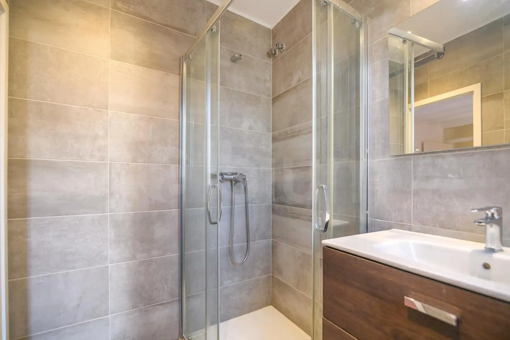 Baño de Piso en venta en Ciutat Vella