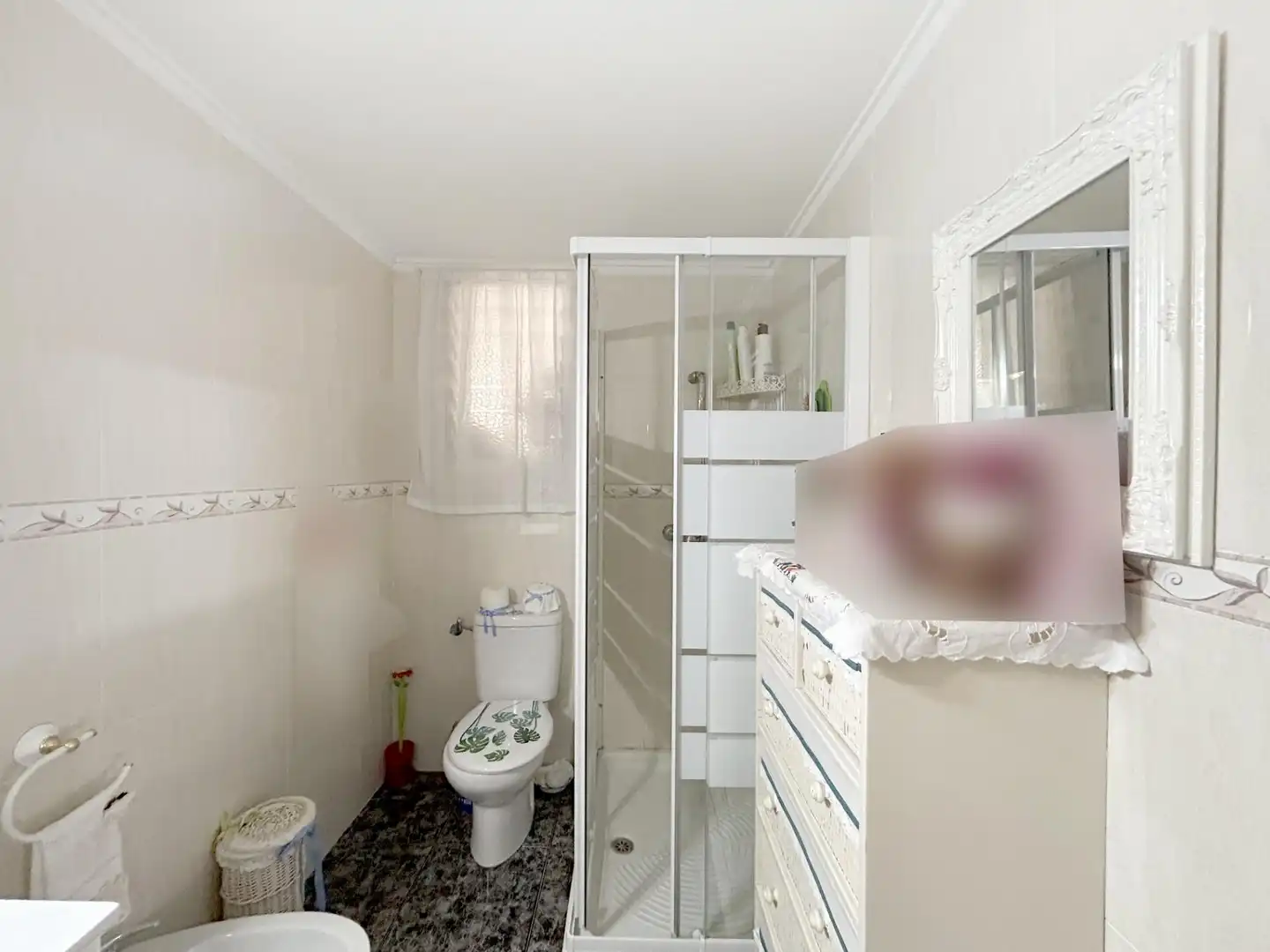 Baño de Piso en venta en Novelda con Aire acondicionado, Trastero y Alarma