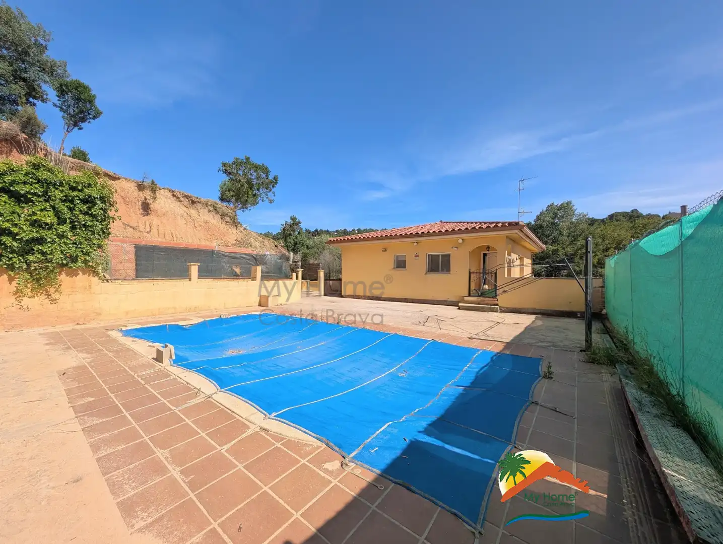 Casa con piscina en venta en Lloret Residencial - Montlloret, imagen 3