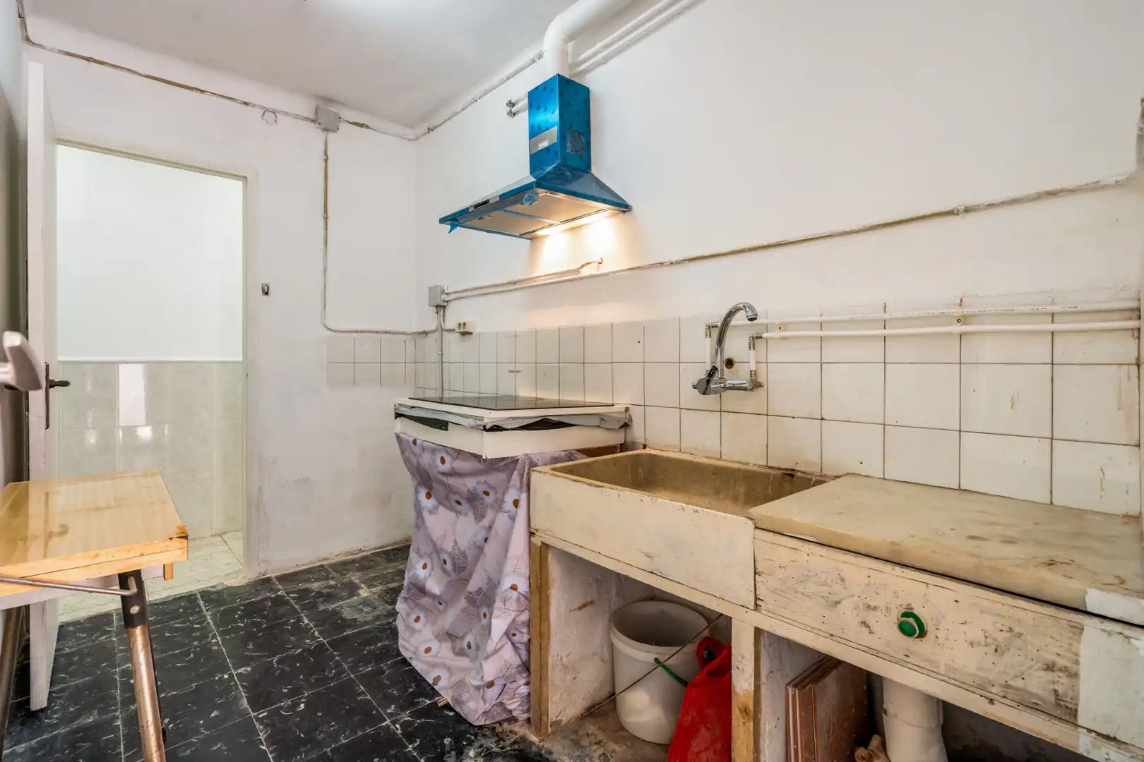 Cocina de Piso en venta en Barcelona con Alarma