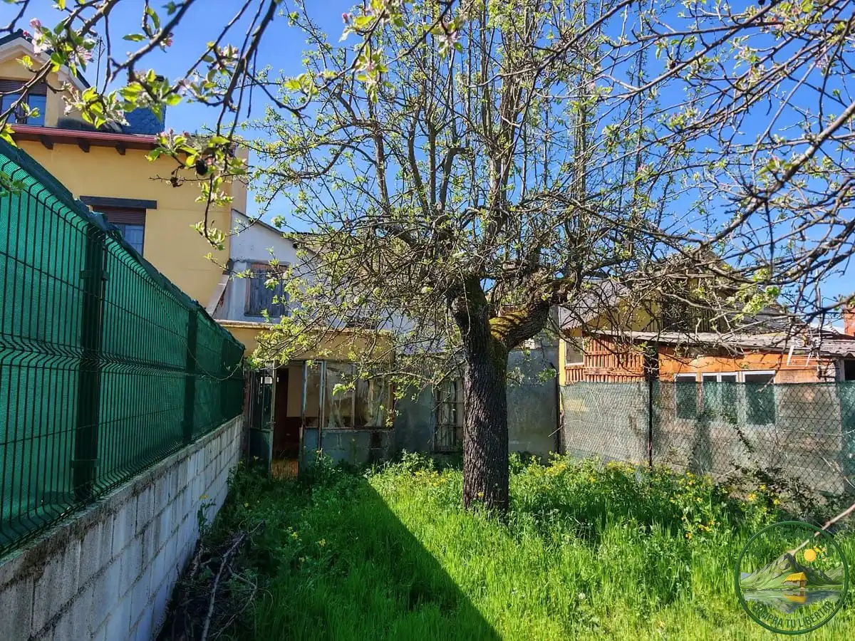 Casa o xalet en venda en Castropodame amb Jardí privat i Traster