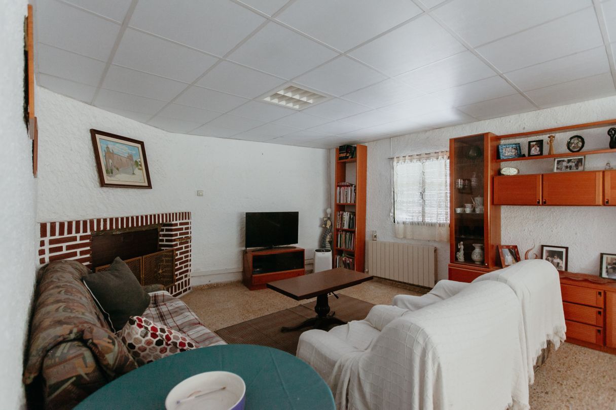 Living room of House or chalet for sale in Almudévar  with Heating and Furnished