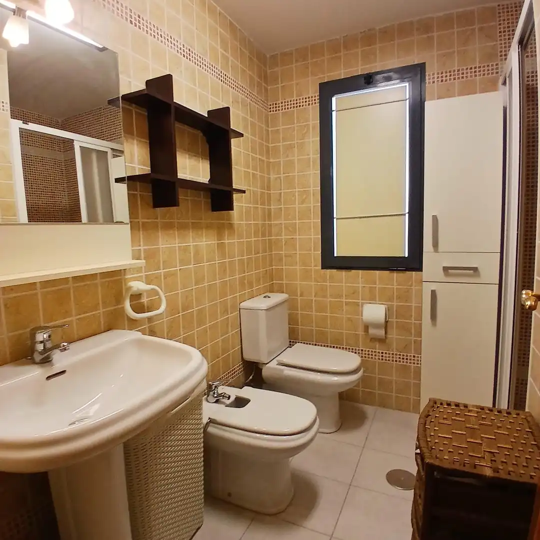 Bathroom of Flat for sale in Finestrat  with Private garden and Community pool