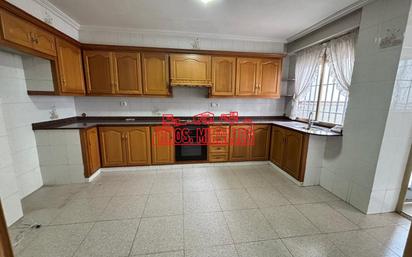 Kitchen of Planta baja for sale in Elche / Elx