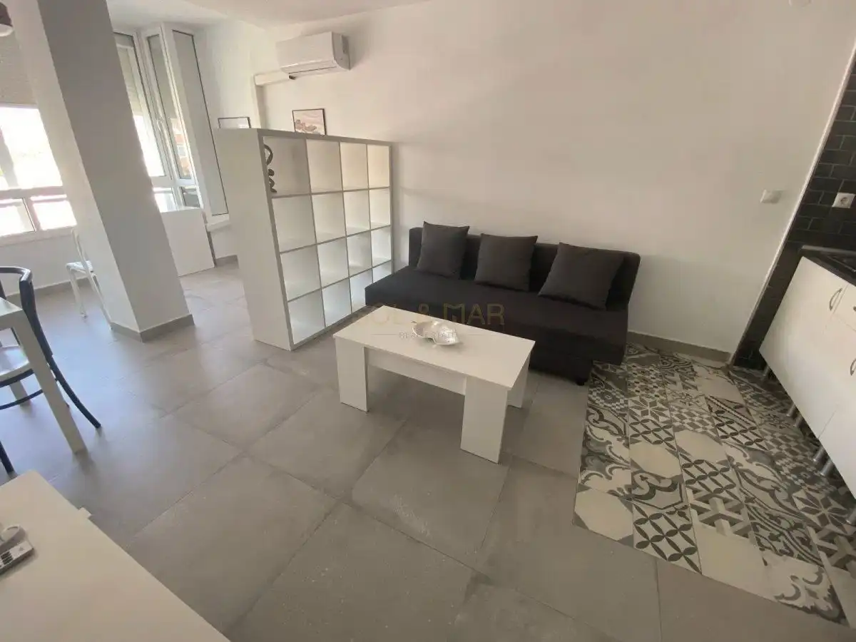 Wohnung zur Miete in Manantiales - Estación de Autobuses