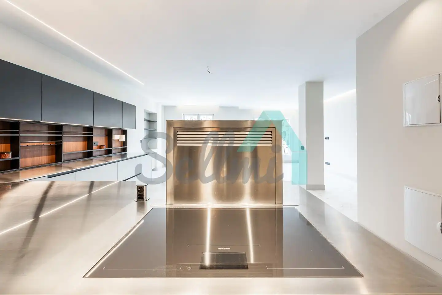 Cocina de Piso en venta en Oviedo  con Calefacción, Trastero y Balcón