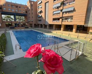 Piscina de Pis en venda en Móstoles amb Calefacció, Terrassa i Traster
