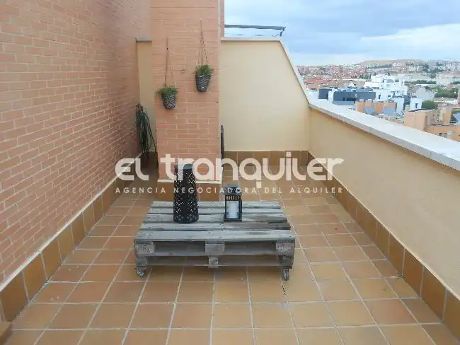 Terrassa de Àtic de lloguer en Madrid amb Aire condicionat, Terrassa i Traster