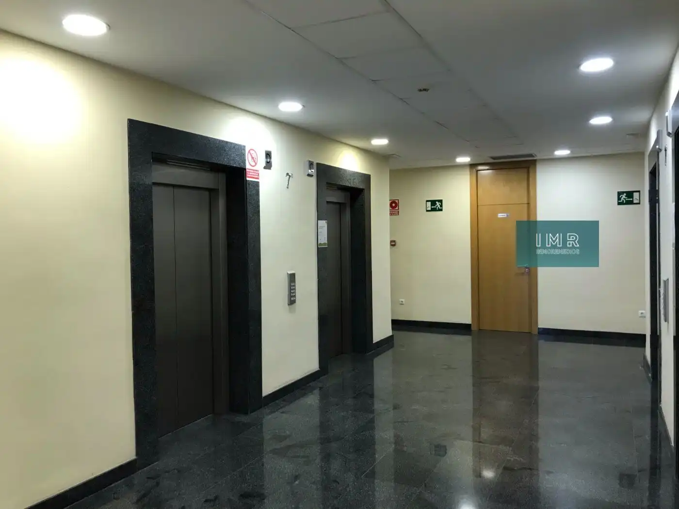 Oficina amb ascensor en venda a Calle Astronomía 1, imagen 3