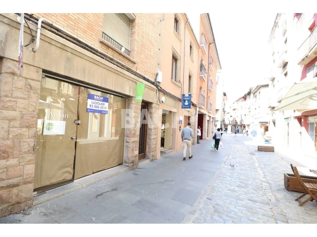 Local de alquiler en Calle Gurb, 27, Centre