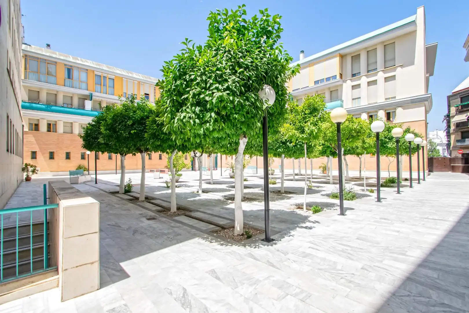 Exterior view of Flat for sale in Sevilla  with Air Conditioner and Heating