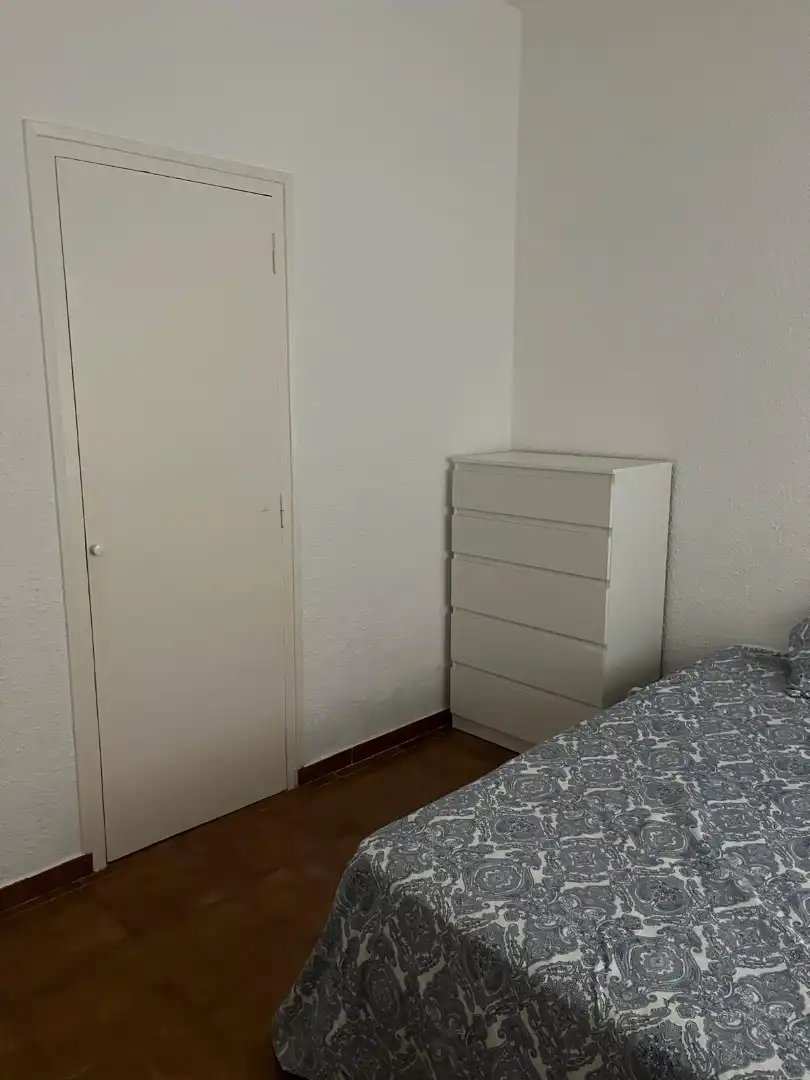 Bedroom of Flat for rent in Zaragoza  with Heating, Furnished and Oven
