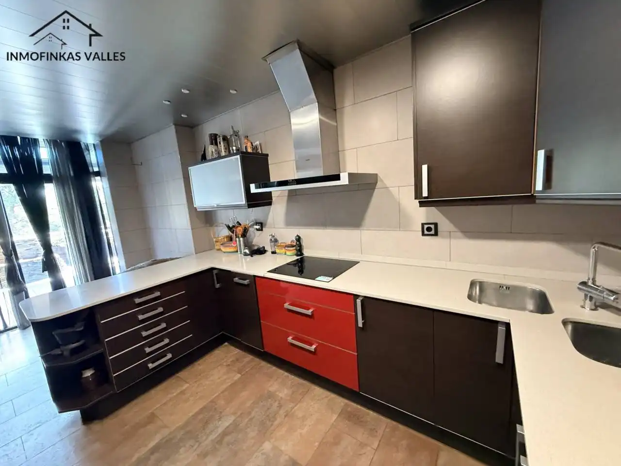 Cocina de Casa o chalet en venta en Lliçà de Vall con Aire acondicionado, Calefacción y Jardín privado