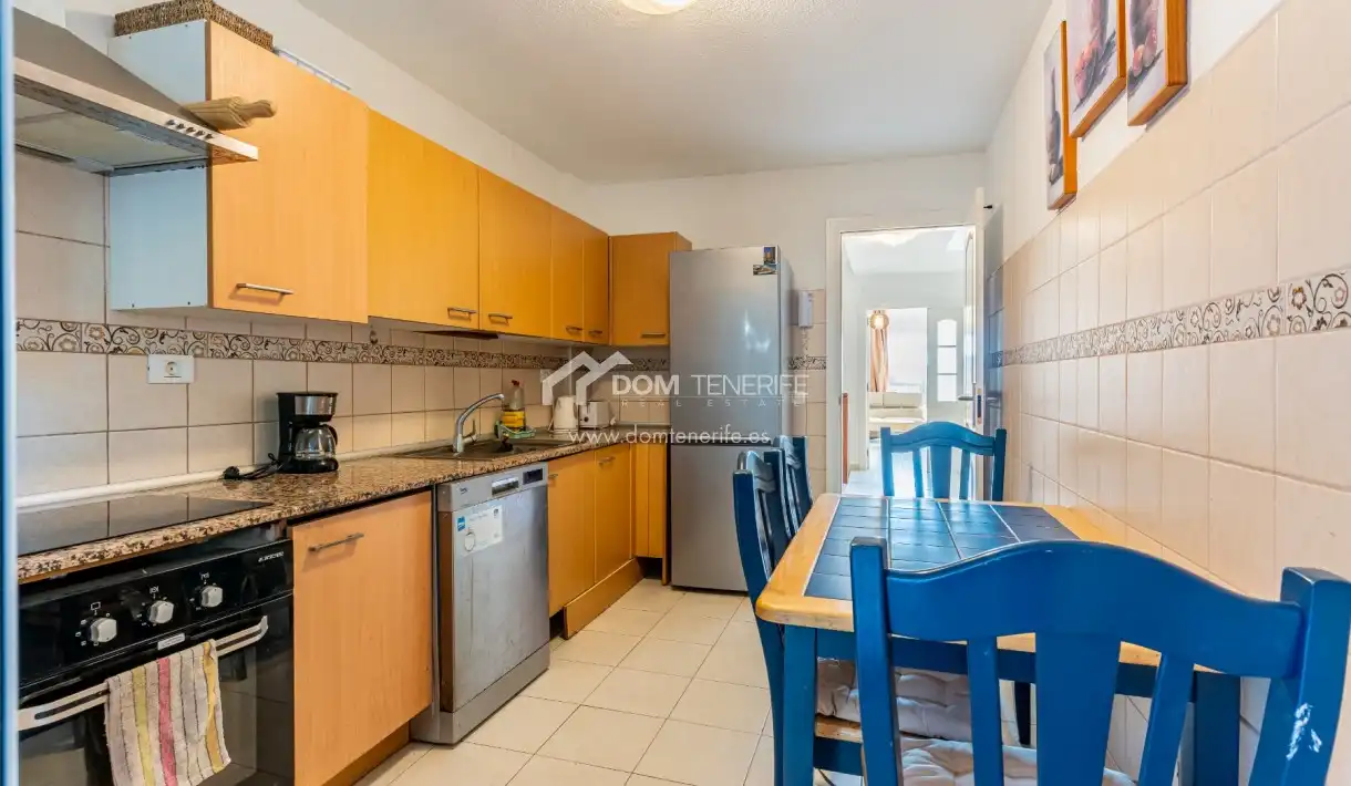 Cocina de Casa o chalet de alquiler en Adeje con Terraza, Amueblado y Horno