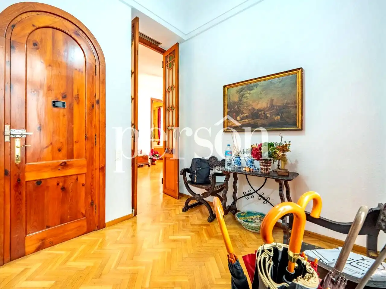 Flat with terrace for sale in calle d'Aparisi i Guijarro, imagen 31