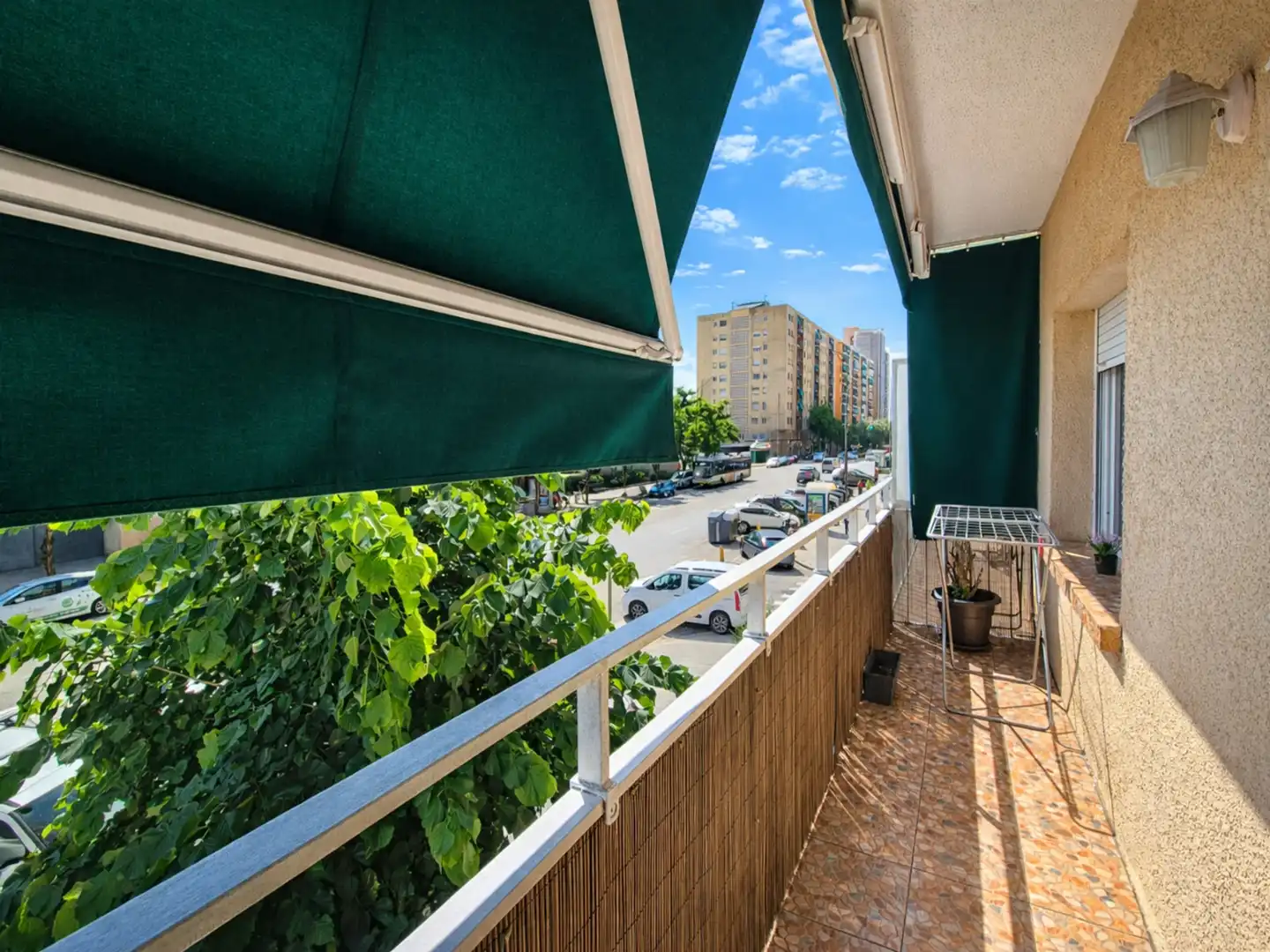 Terraza de Piso en venta en Sabadell con Calefacción, Parquet y Amueblado
