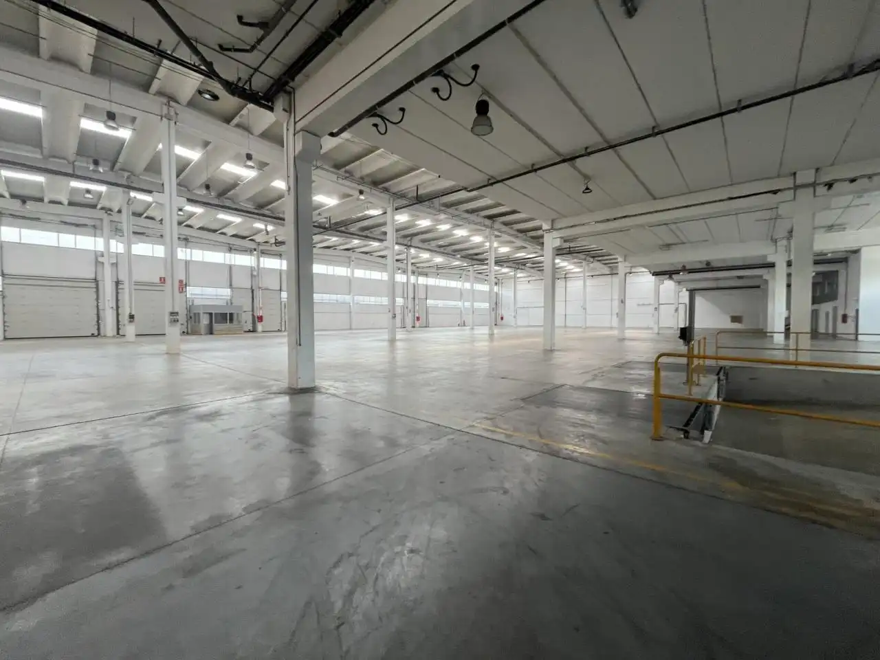 Fabrikhallen zur Miete in Llinars del Vallès