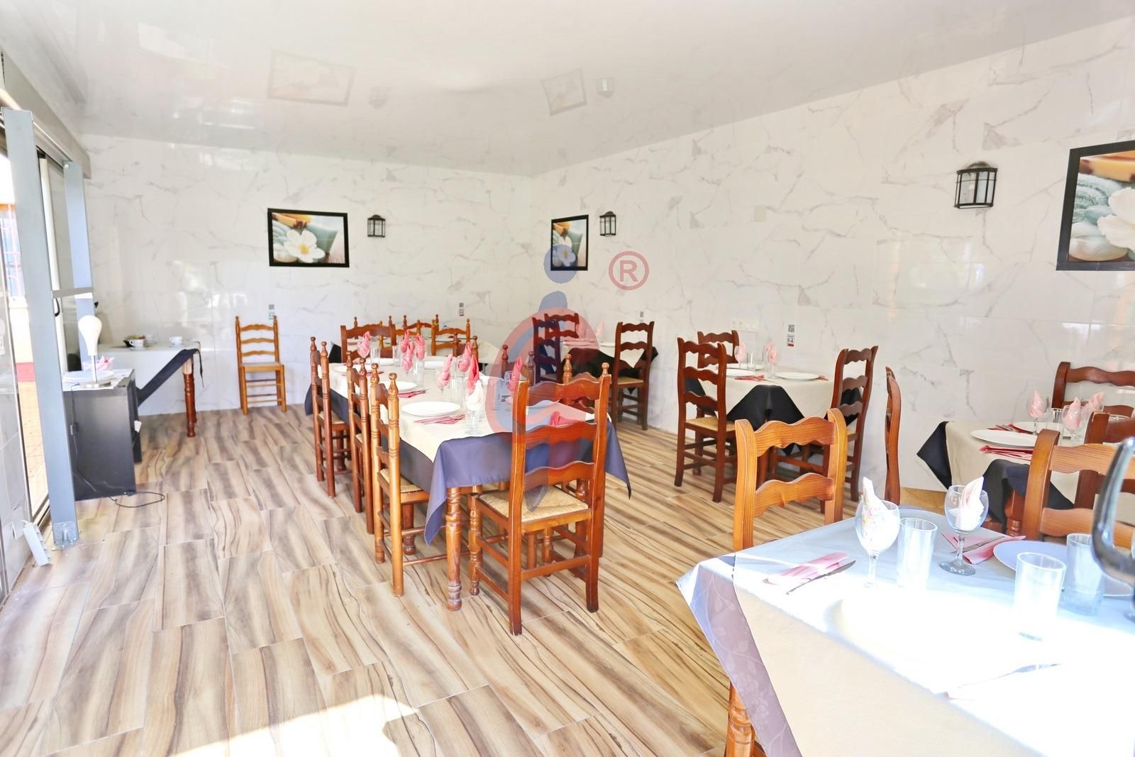 Industrial buildings for sale in Daya Nueva