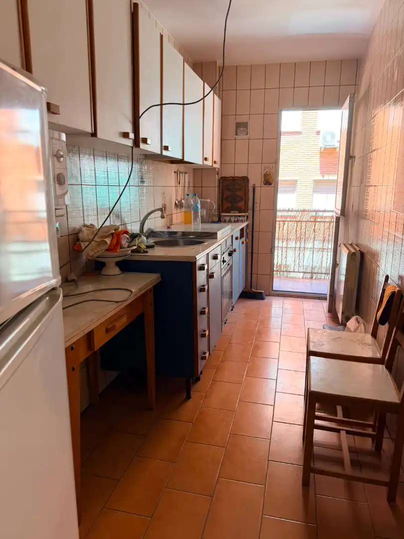 Cocina de Piso en venta en Madrid con Calefacción, Terraza y Balcón