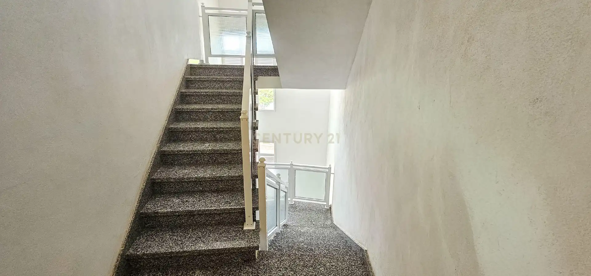 Apartments for sale in Arona
