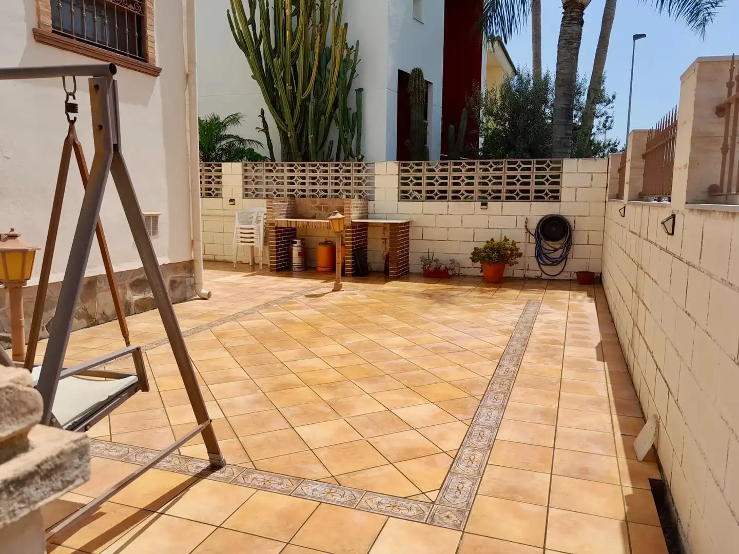 Terrassa de Casa o xalet en venda en Sueca amb Aire condicionat, Terrassa i Piscina comunitària