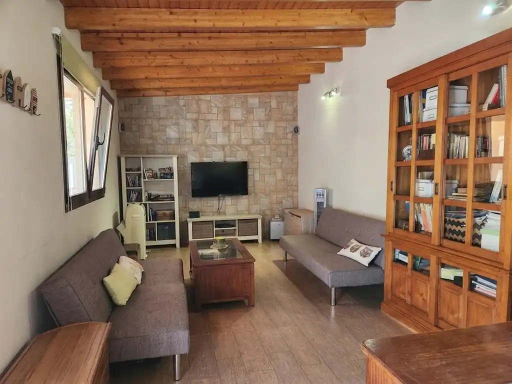 Sala d'estar de Casa o xalet en venda en Las Palmas de Gran Canaria amb Aire condicionat i Terrassa
