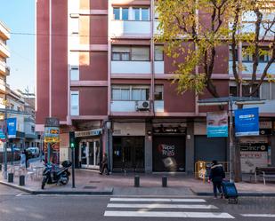 Vista exterior de Local de lloguer en Santa Coloma de Gramenet