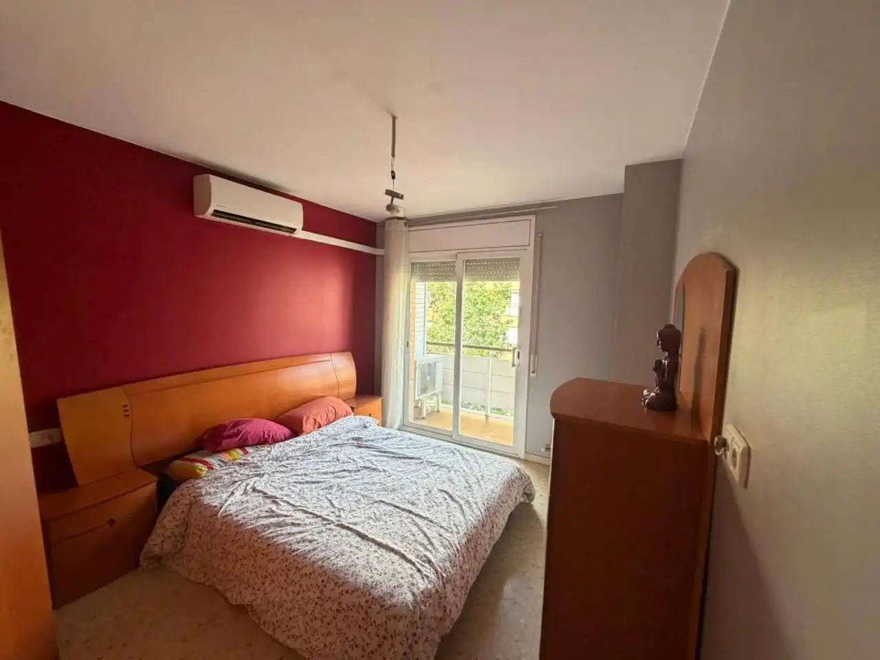 Bedroom of Flat for sale in Terrassa  with Air Conditioner, Heating and Balcony