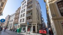 Exterior view of Flat for sale in  Granada Capital  with Heating, Terrace and Balcony