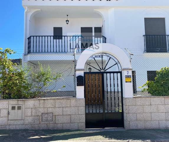Casa-chalet en Venta en Talayuela