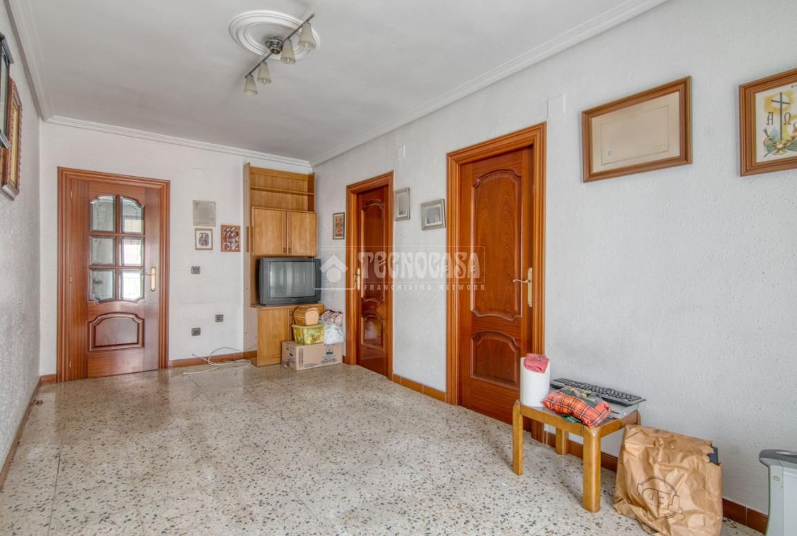 Living room of Flat for sale in Valladolid Capital  with Terrace