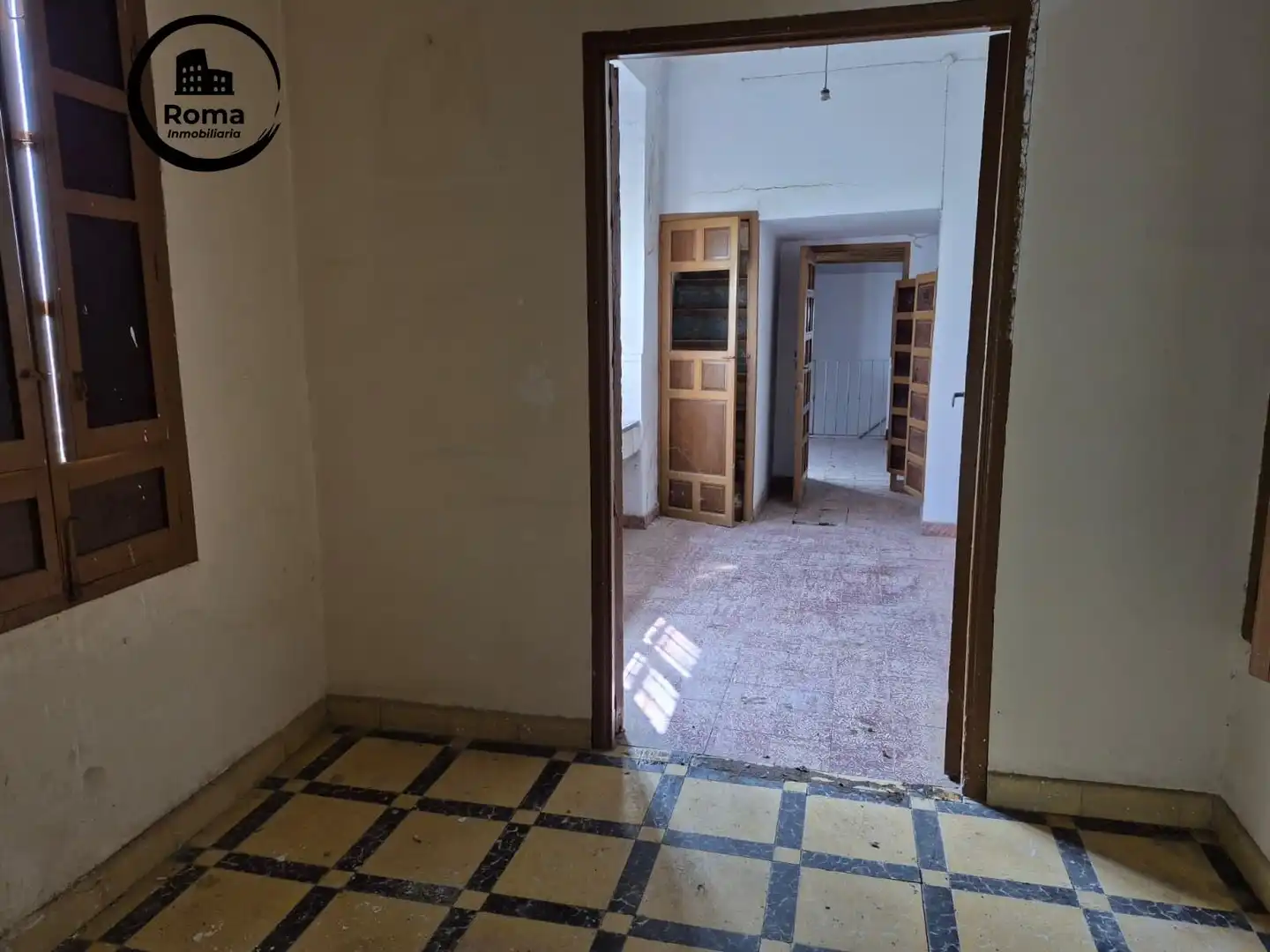 Casa adosada en venda en Loja amb Terrassa