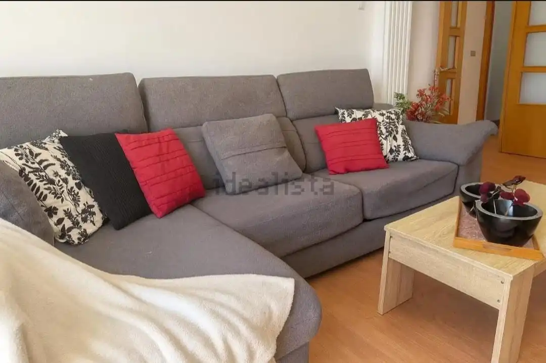 Wohnzimmer von Dachboden zum Verkauf in Almería mit Klimaanlage und Terrasse