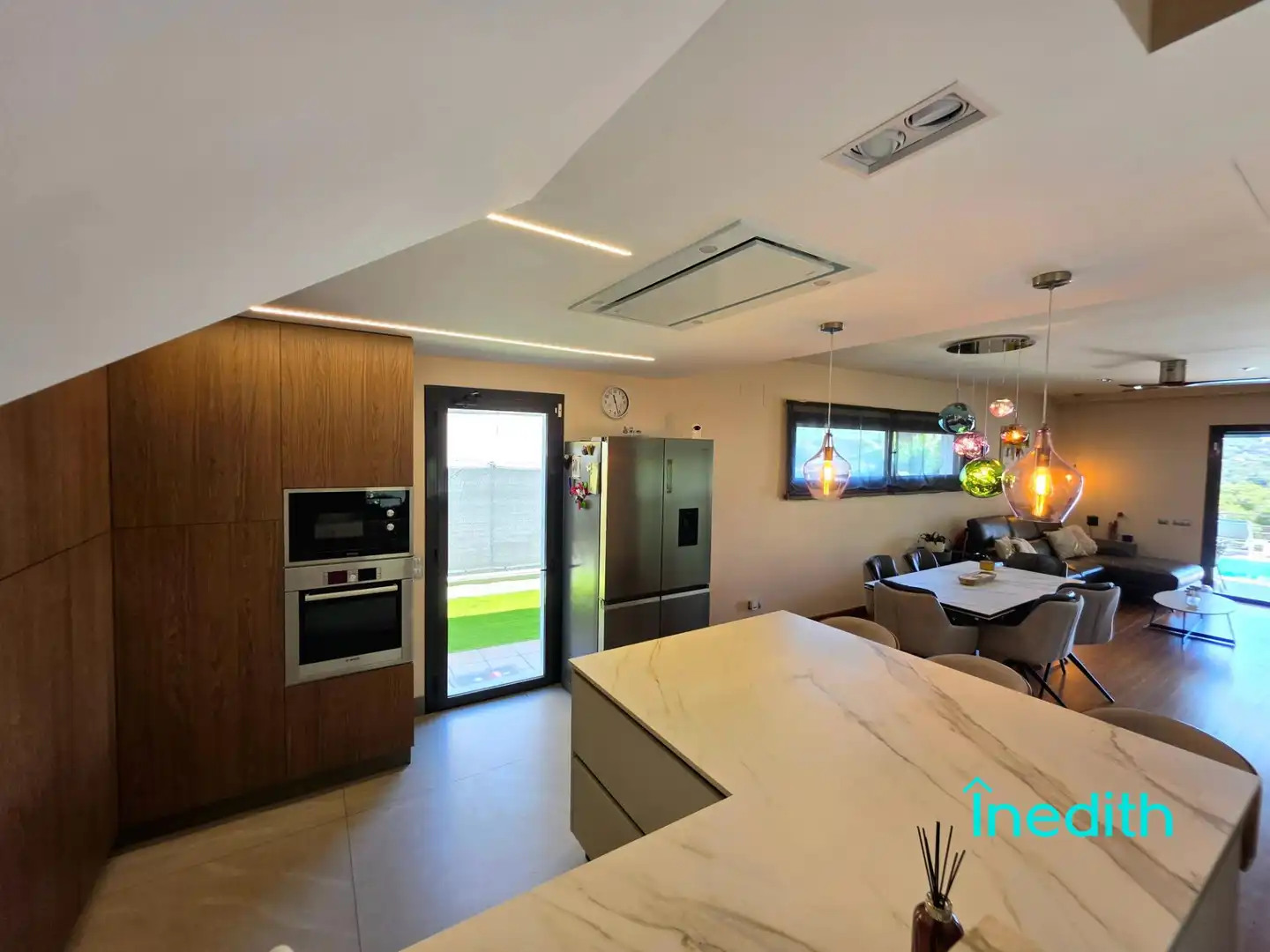 Cocina de Casa o chalet en venta en Cubelles con Aire acondicionado, Calefacción y Jardín privado