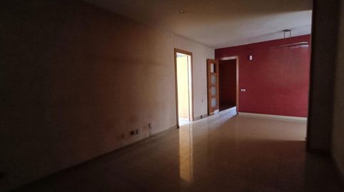 Foto 2 de Piso en venta en Sol i Padris - Sant Oleguer, Sabadell